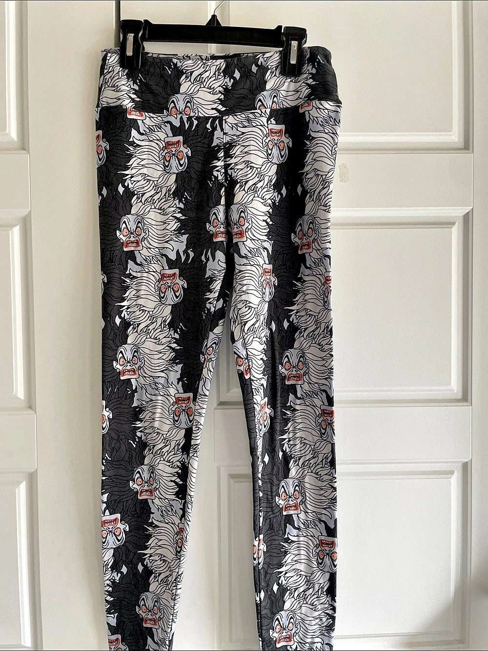 LuLaRoe Disney Collection Leggings Printed Leggings 3-Pack Black & Purple